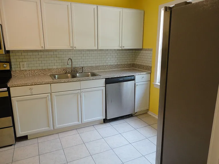 1334 NE 1st Ave — Photo 6