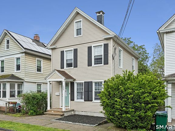 2nd image of 133 Jackson Avenue