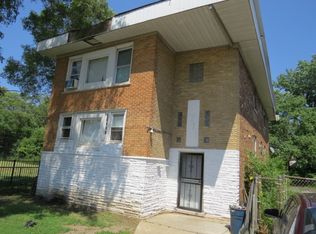 13711 S Avers Ave, Robbins, IL 60472