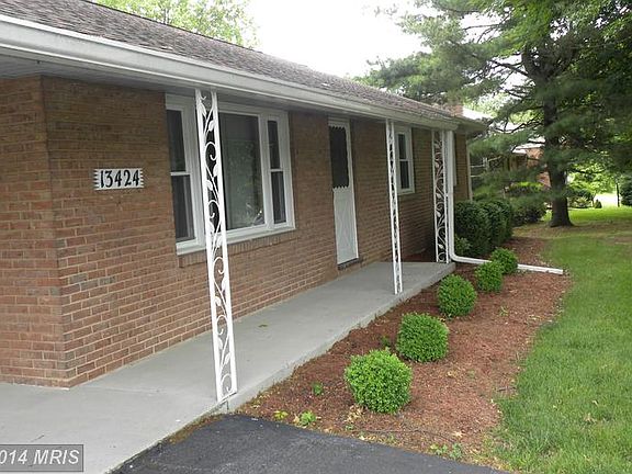 4th image of 13424 Cherry Tree Cir
