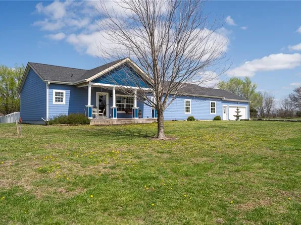 1793 Old 50 Hwy, Ottawa, KS 66067