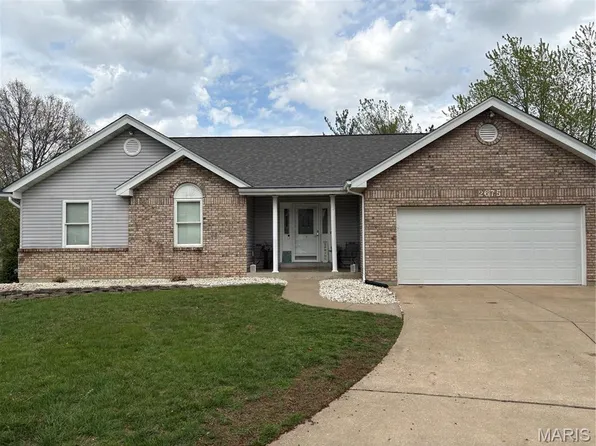 2675 Kettering Ct, Saint Charles, MO 63303