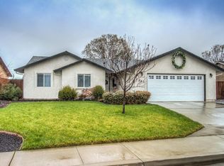 2253 Shenandoah Dr, Anderson, CA 96007