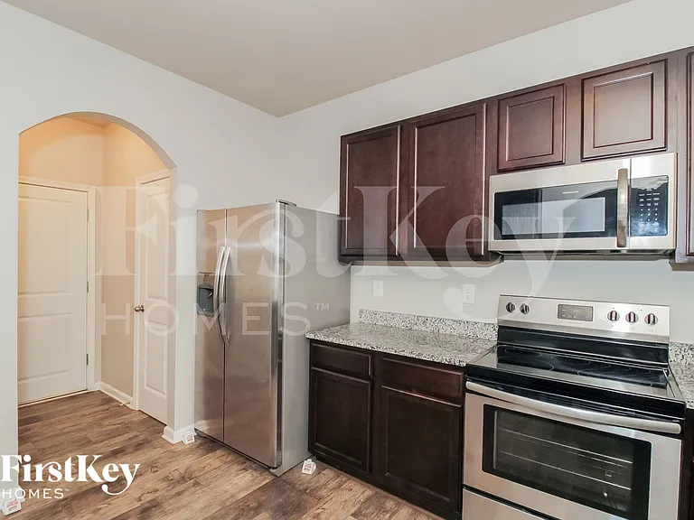 153 Southwind Cir — Photo 8