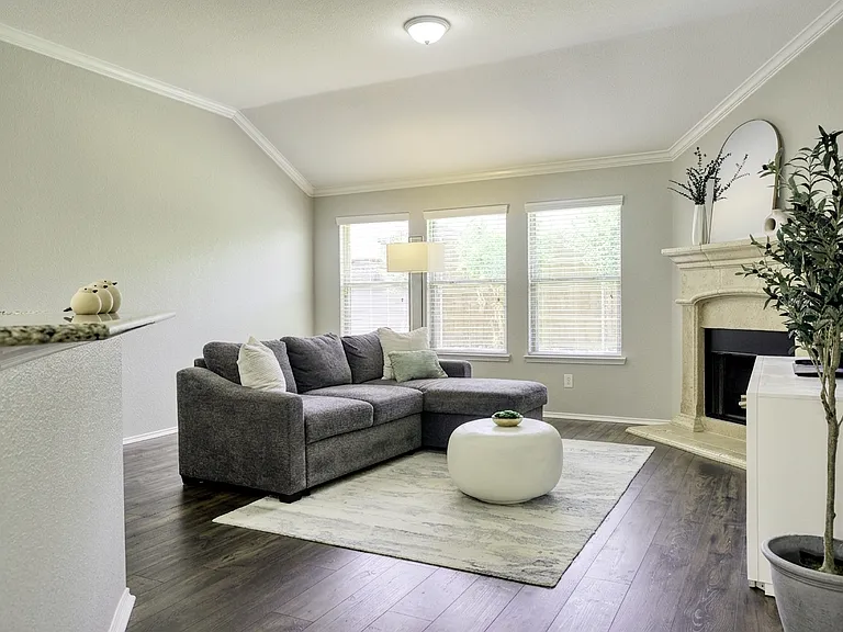 11720 Champion Creek Dr — Photo 5