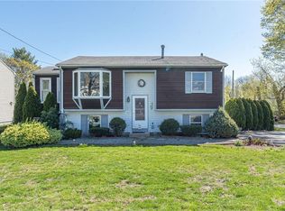 44 Ocean Ave, Warwick, RI 02889