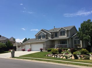 11860 S Hidden Valley Rd, Sandy, UT 84092