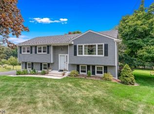 5 Putters Rd, Succasunna, NJ 07876