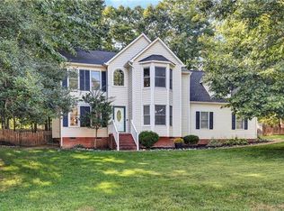 1418 Laurel Top Dr, Midlothian, VA 23114