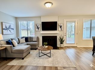 7191-7201 SW Montauk Cir #7199, Lake Oswego, OR 97035