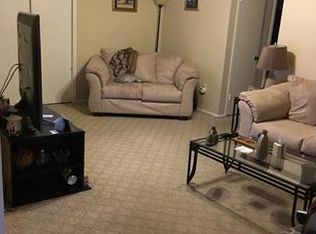 411 Green Hollow Dr, Iselin, NJ 08830