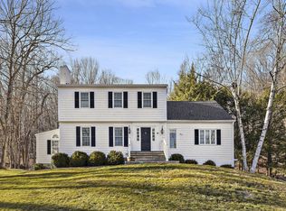 10 Jingle Ln, Bedford, NY 10506