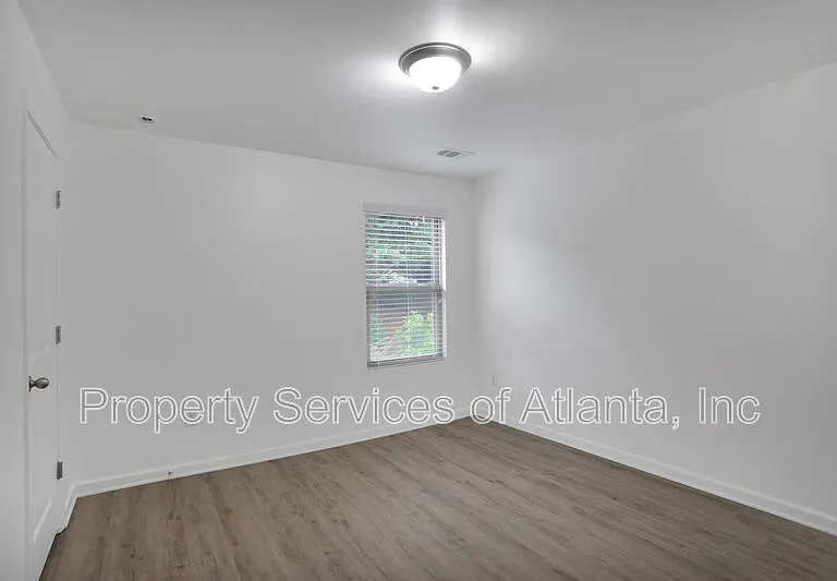 268 Stone Park Dr — Photo 20