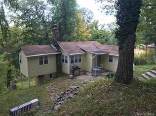 42 Underhill Trl, Monroe, NY 10950