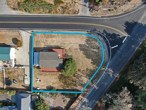 4th image of 5986 Woodard Ave