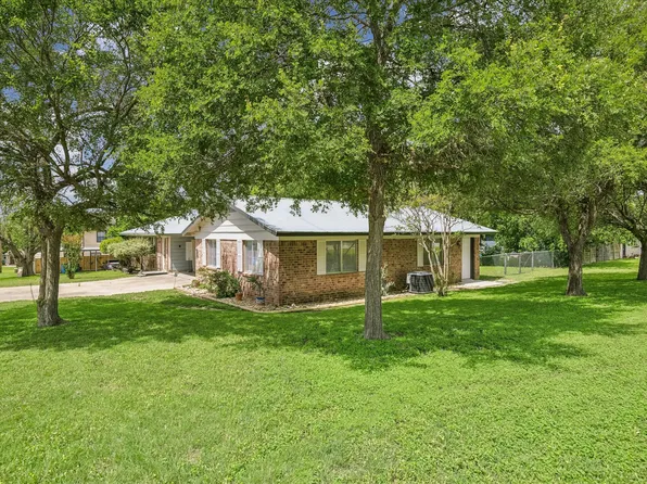 500 S 2nd St #A, Pflugerville, TX 78660