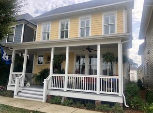 10932 Kings Crown Dr, Prospect, KY 40059
