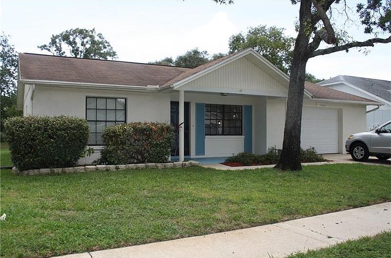 1st image of 13303 Whaler Dr
