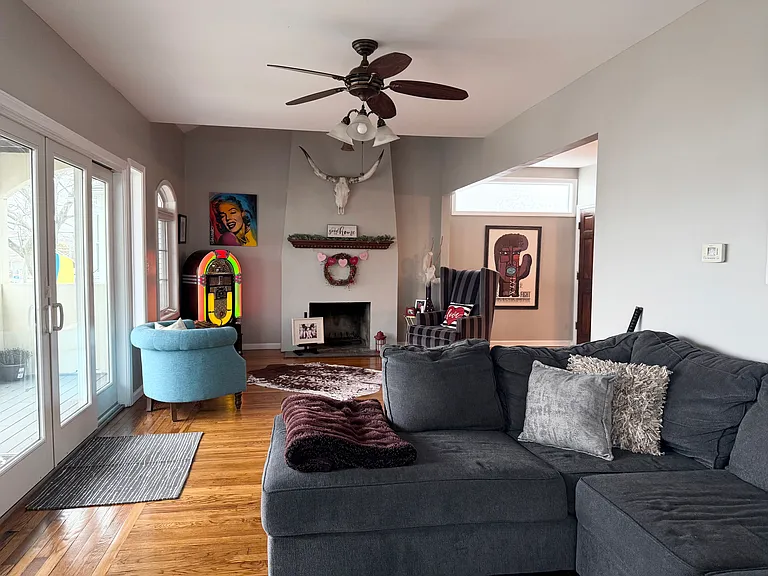 145 Cove St — Photo 7