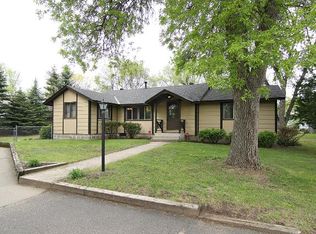 650 Sanburnol Dr NE, Spring Lake Park, MN 55432