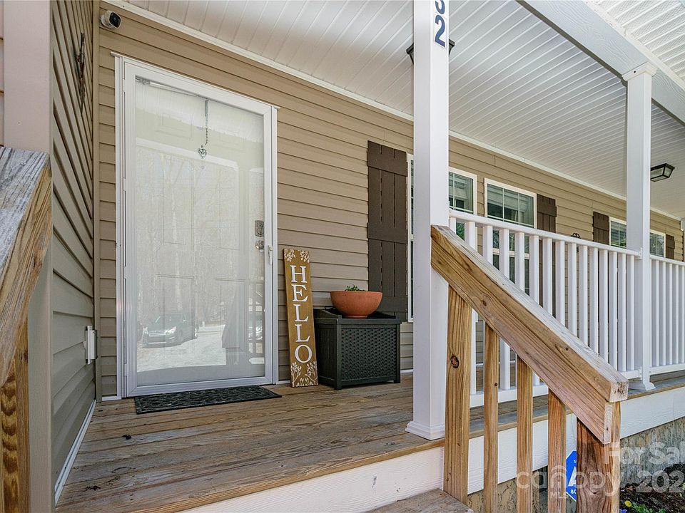 32 Beechwood Lakes Dr 4, Hendersonville, NC 28792 Zillow