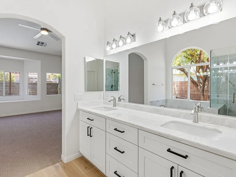 10606 Zingali Ct — Photo 25
