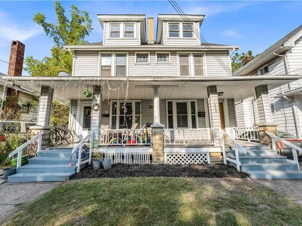 1446 Hopkins Ave, Lakewood, OH 44107