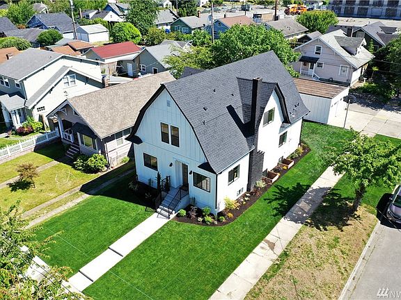 2nd image of 3724 N 22nd St