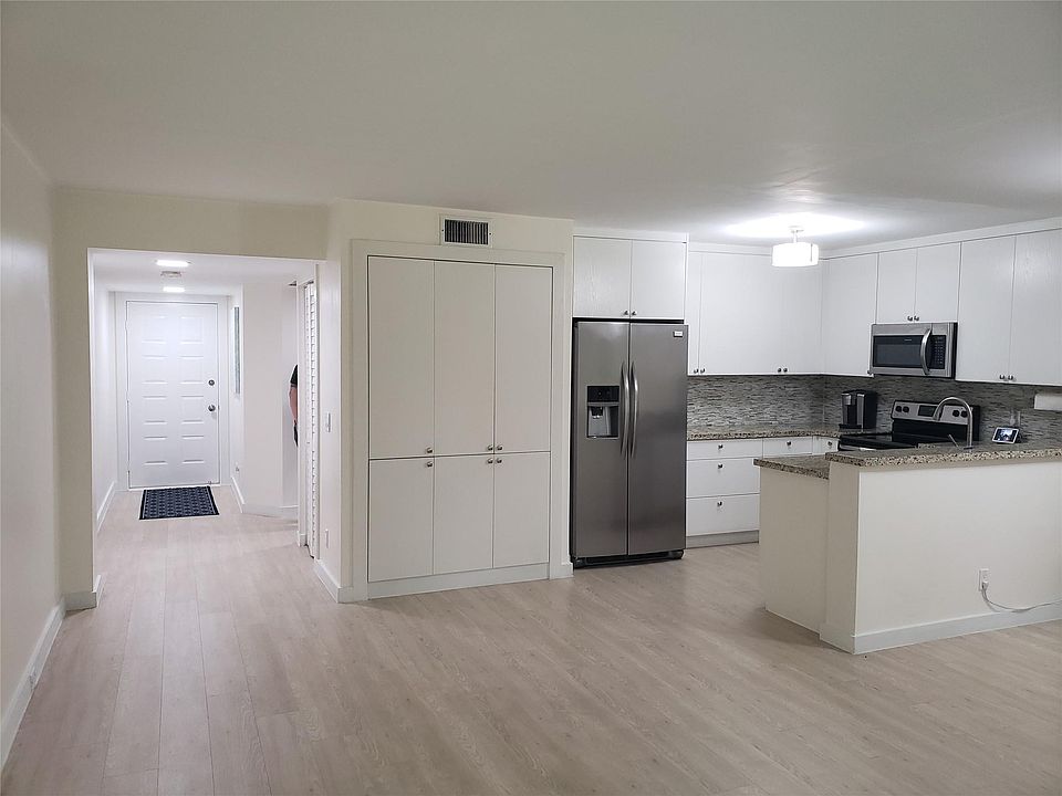 1st image of 12650 SW 6th Street #314