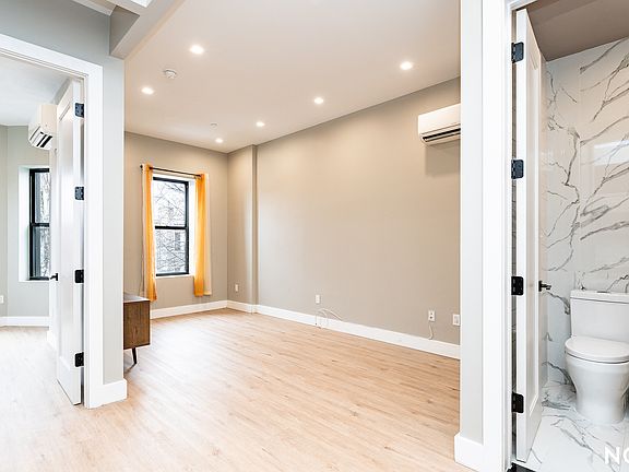 5th image of 345 E 26th St #3B