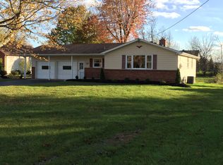 8555 Stahley Rd, East Amherst, NY 14051