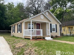 2104 W Robbins St, Tyler, TX 75701