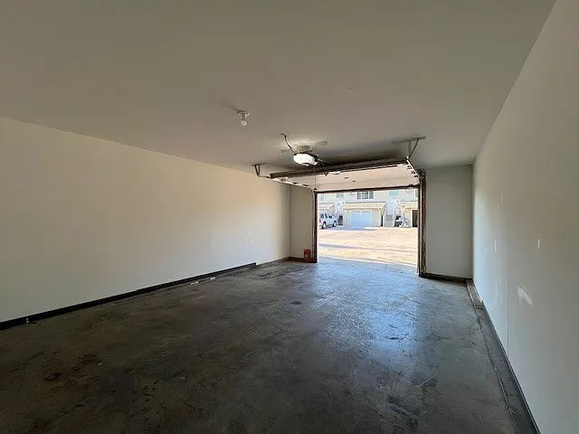 2 bed, 1362 sqft, $1,450 — Photo 4