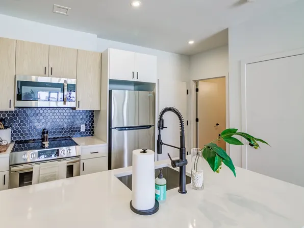 70 Baldwin St #305, Lynn, MA 01902