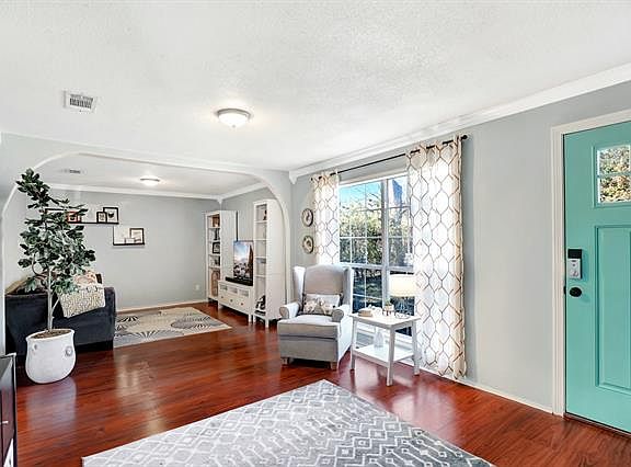 3rd image of 1007 Raines St