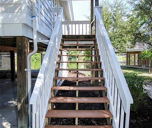 2nd image of 1458 Sandpiper Cir