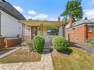 18 Stephen Dr, Toronto, ON M8Y 3M6