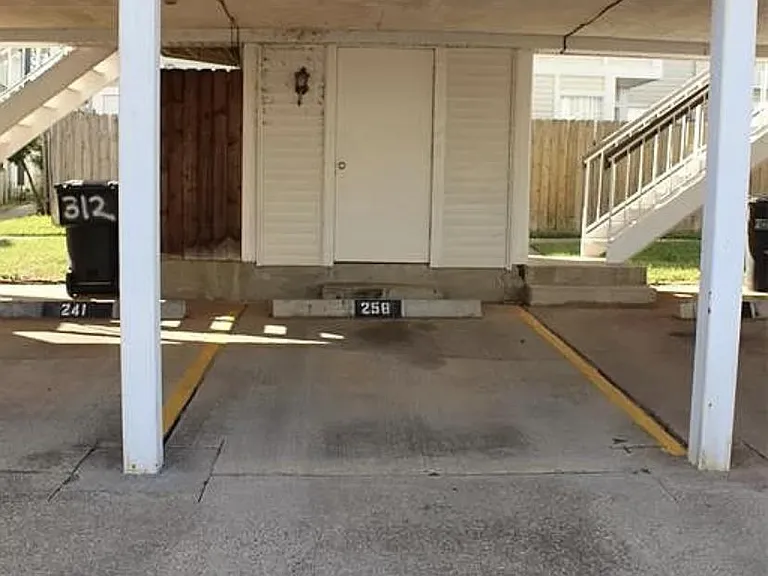 258 Settlers Park Dr — Photo 15