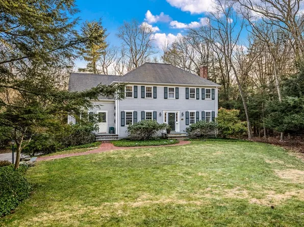 32 Wildwood Dr, Sherborn, MA 01770