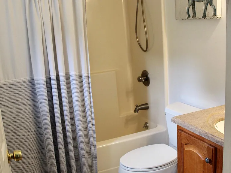 5834 Albany Post Rd — Photo 8