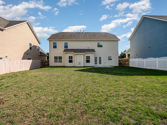 Very spacious backyard