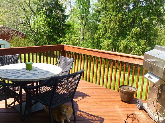 BACK DECK