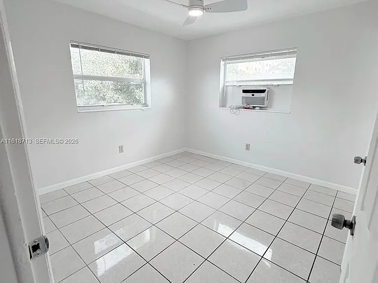 100 NE 78th St #9 — Photo 8