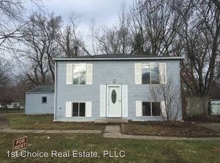2924 Reo Rd, Lansing, MI 48911