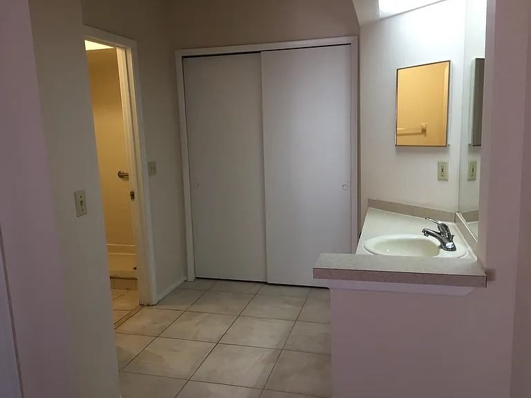 7427 Sugar Bend Dr — Photo 8