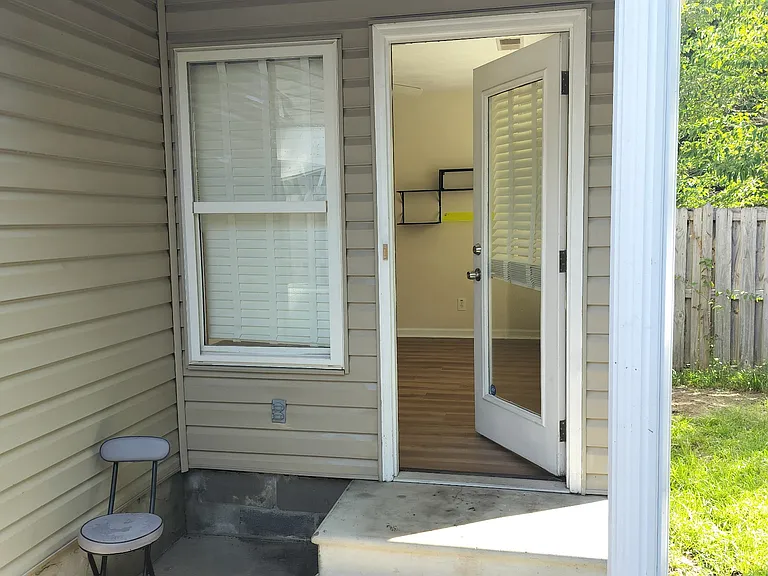 102 Harvestwood Dr — Photo 20