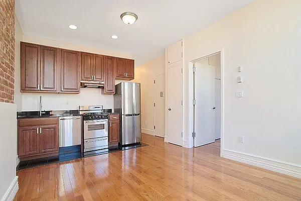 Rented by Living New York | media 15
