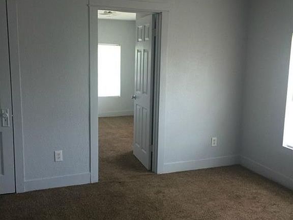 3rd image of 502 Meander St APT 4