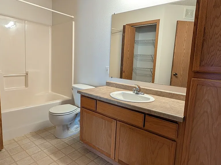 The Woods Apartments — Photo 14