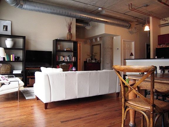 4th image of 1452 S Aberdeen St Unit 1